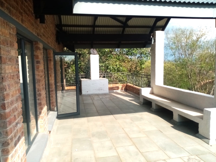 4 Bedroom Property for Sale in Mountain View Gauteng