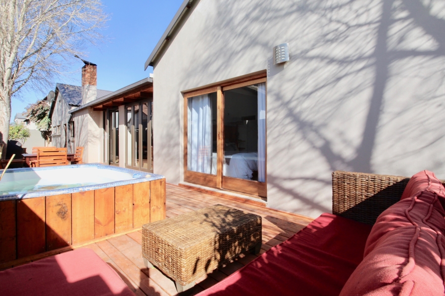 To Let 4 Bedroom Property for Rent in The Meadows Gauteng