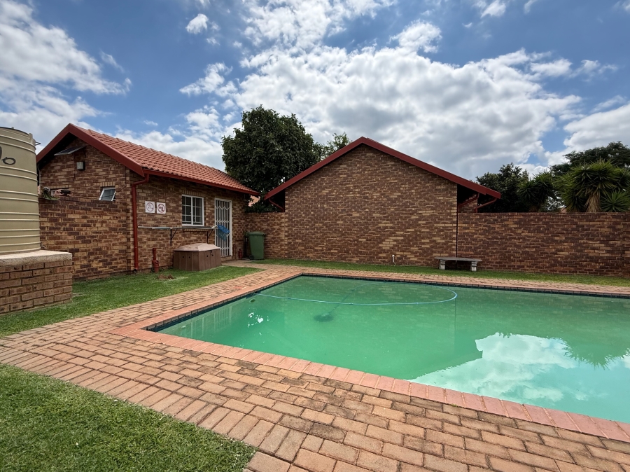 3 Bedroom Property for Sale in Meyerspark Gauteng