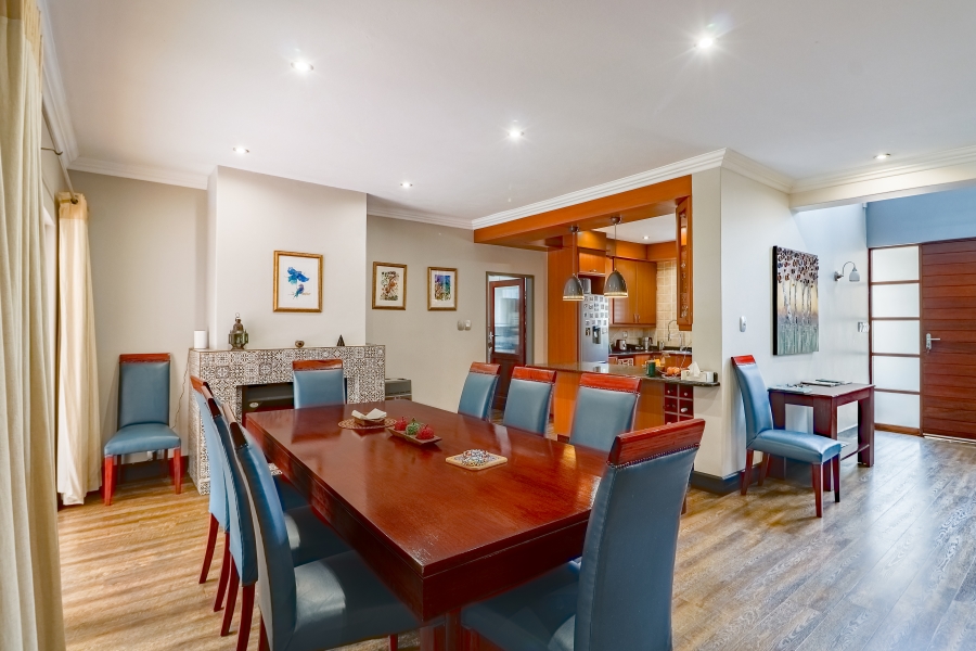 To Let 4 Bedroom Property for Rent in Silver Lakes Golf Estate Gauteng