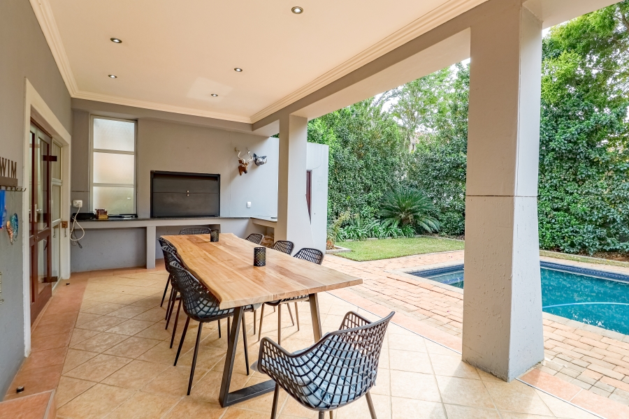 To Let 4 Bedroom Property for Rent in Silver Lakes Golf Estate Gauteng