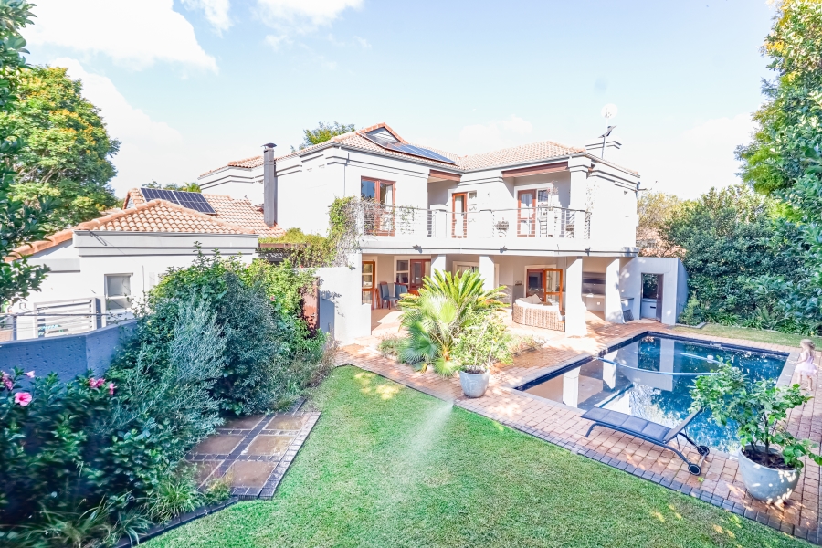 To Let 4 Bedroom Property for Rent in Silver Lakes Golf Estate Gauteng