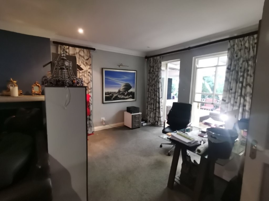 3 Bedroom Property for Sale in Parktown North Gauteng