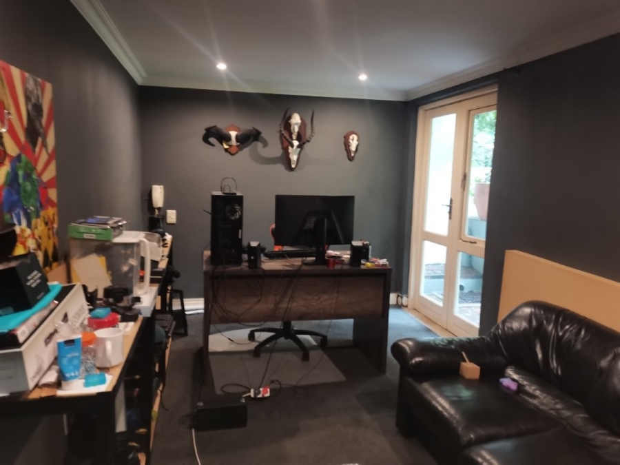 3 Bedroom Property for Sale in Parktown North Gauteng