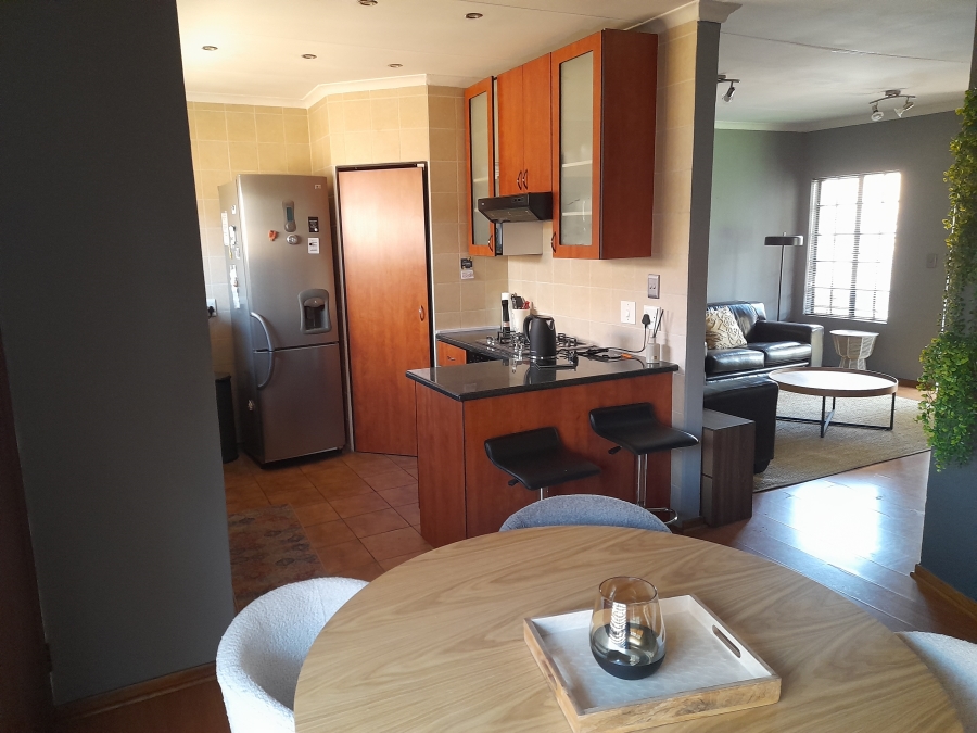 2 Bedroom Property for Sale in Amberfield Gauteng