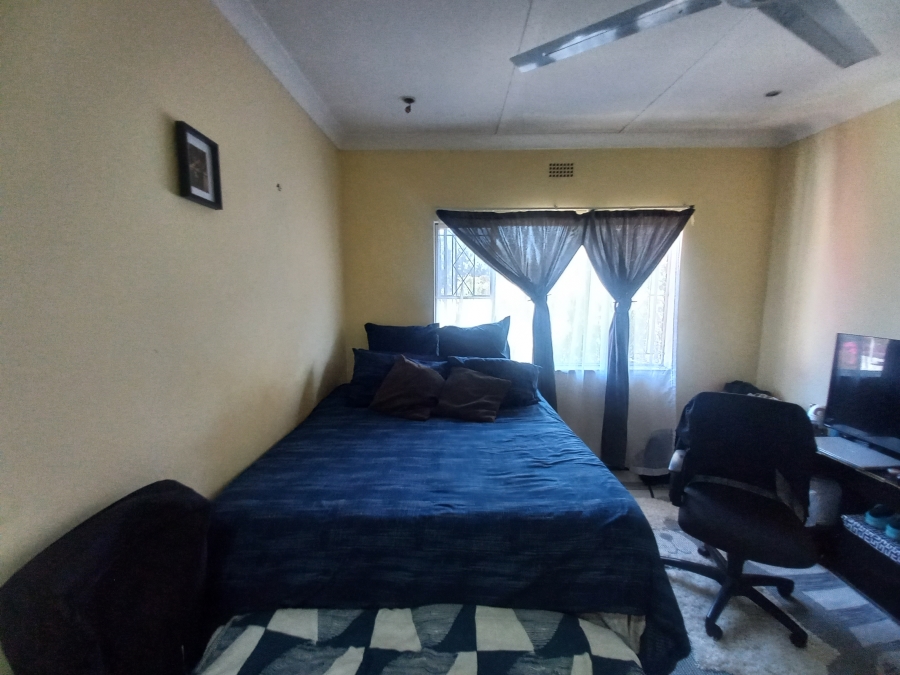 2 Bedroom Property for Sale in Windsor West Gauteng