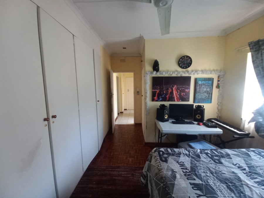 2 Bedroom Property for Sale in Windsor West Gauteng