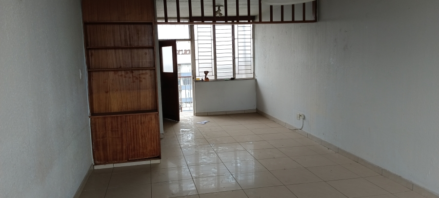 2 Bedroom Property for Sale in Sunnyside Gauteng