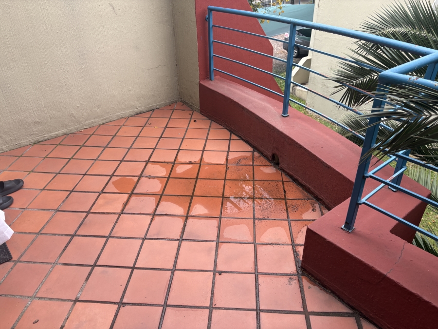 1 Bedroom Property for Sale in Ferndale Gauteng