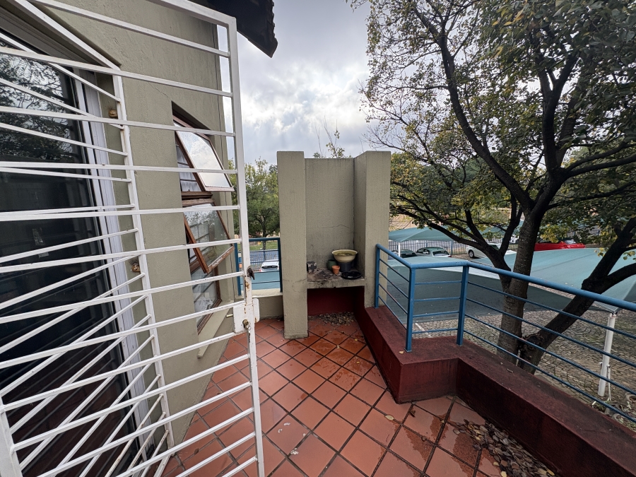 1 Bedroom Property for Sale in Ferndale Gauteng