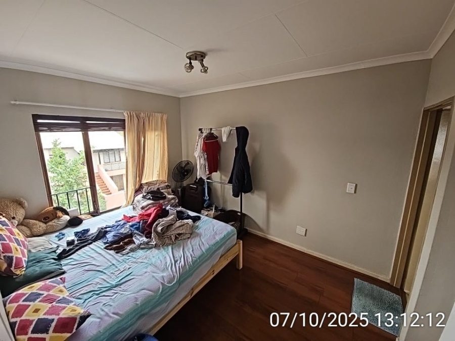 1 Bedroom Property for Sale in Vorna Valley Gauteng