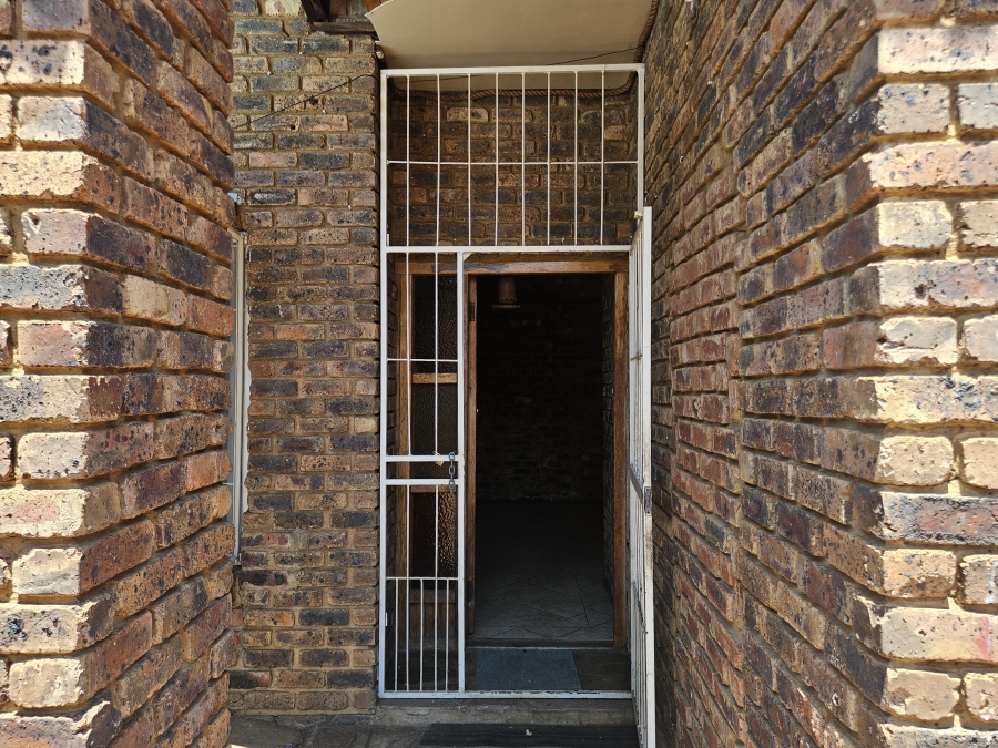 3 Bedroom Property for Sale in Pretoria North Gauteng