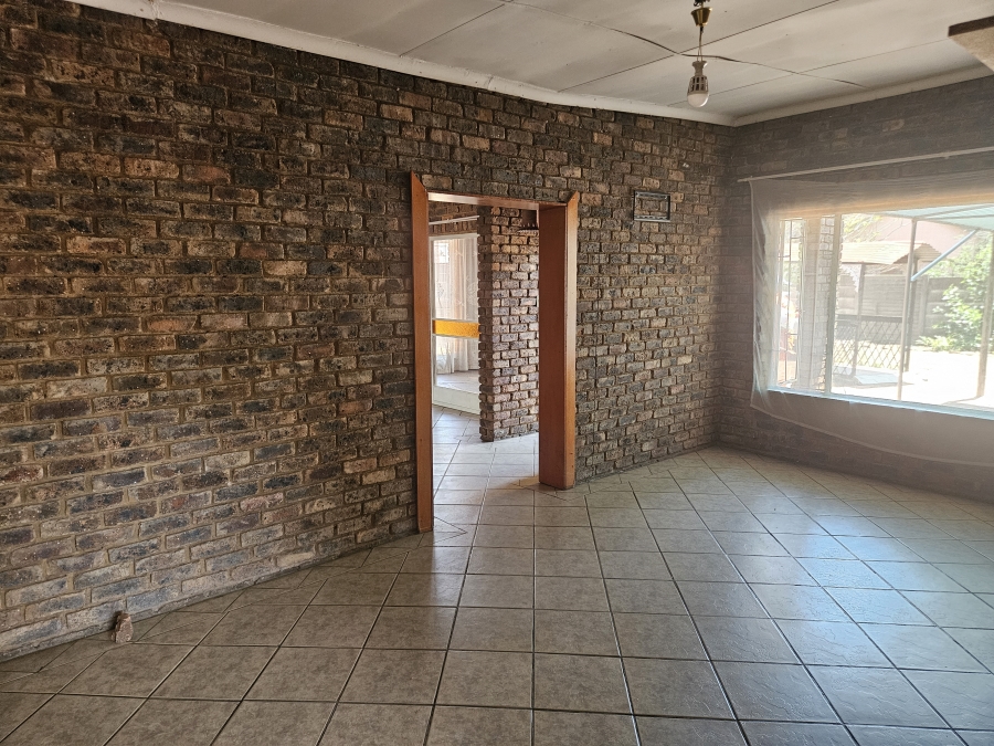 3 Bedroom Property for Sale in Pretoria North Gauteng