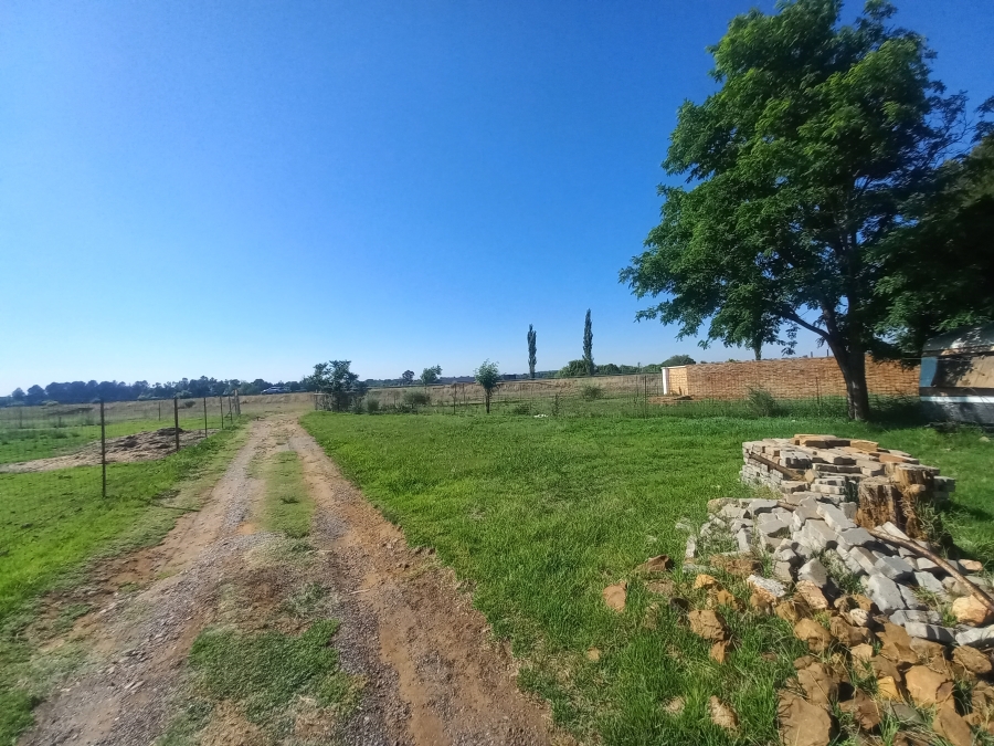 7 Bedroom Property for Sale in Lochvaal Gauteng