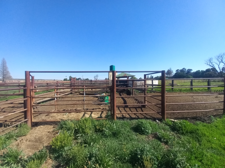 7 Bedroom Property for Sale in Lochvaal Gauteng