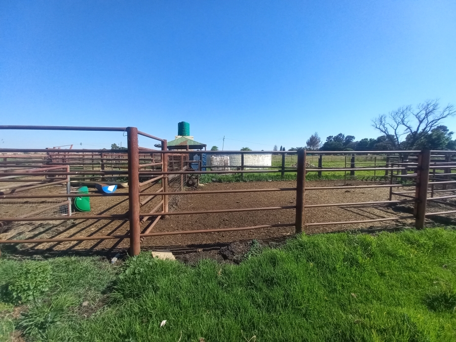 7 Bedroom Property for Sale in Lochvaal Gauteng