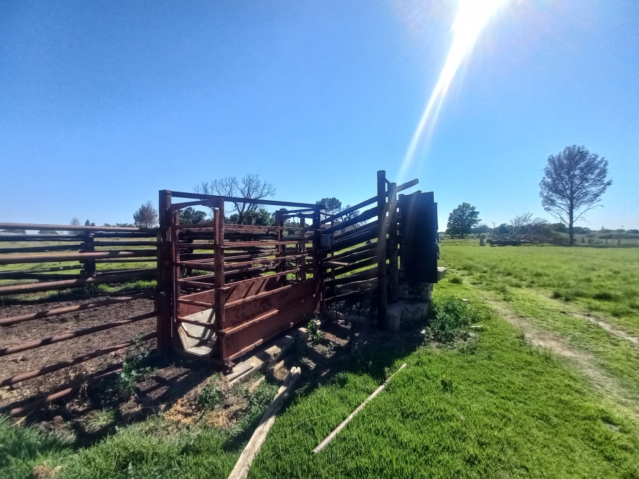 7 Bedroom Property for Sale in Lochvaal Gauteng