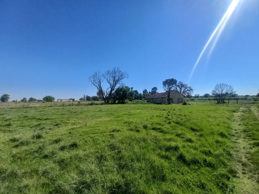 7 Bedroom Property for Sale in Lochvaal Gauteng