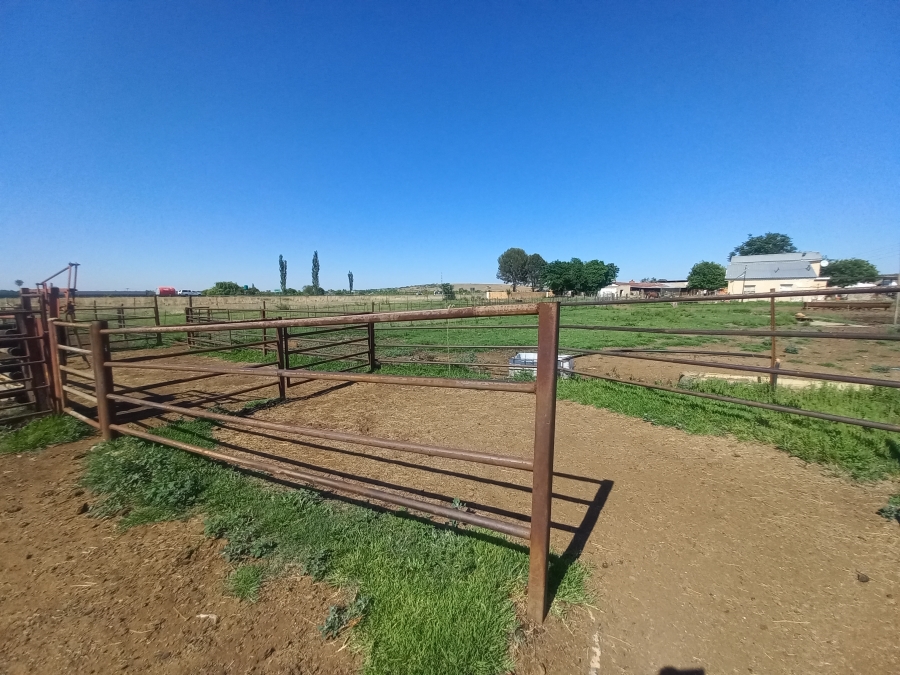 7 Bedroom Property for Sale in Lochvaal Gauteng