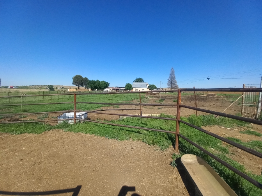 7 Bedroom Property for Sale in Lochvaal Gauteng