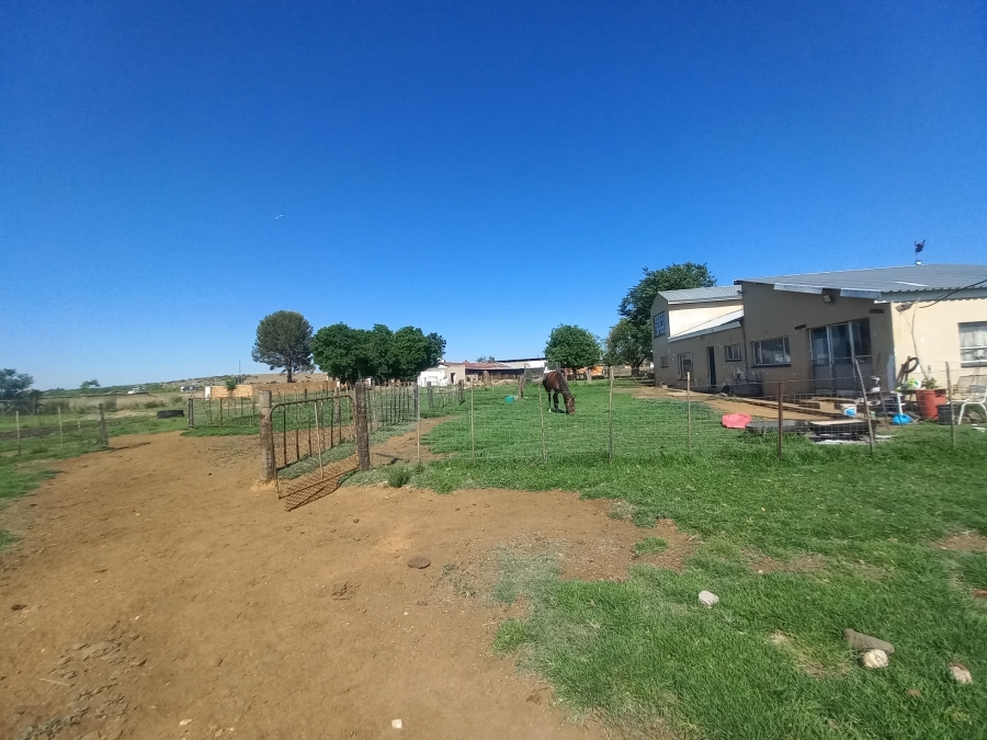 7 Bedroom Property for Sale in Lochvaal Gauteng