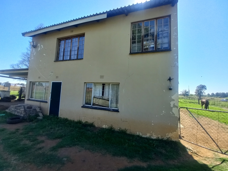 7 Bedroom Property for Sale in Lochvaal Gauteng