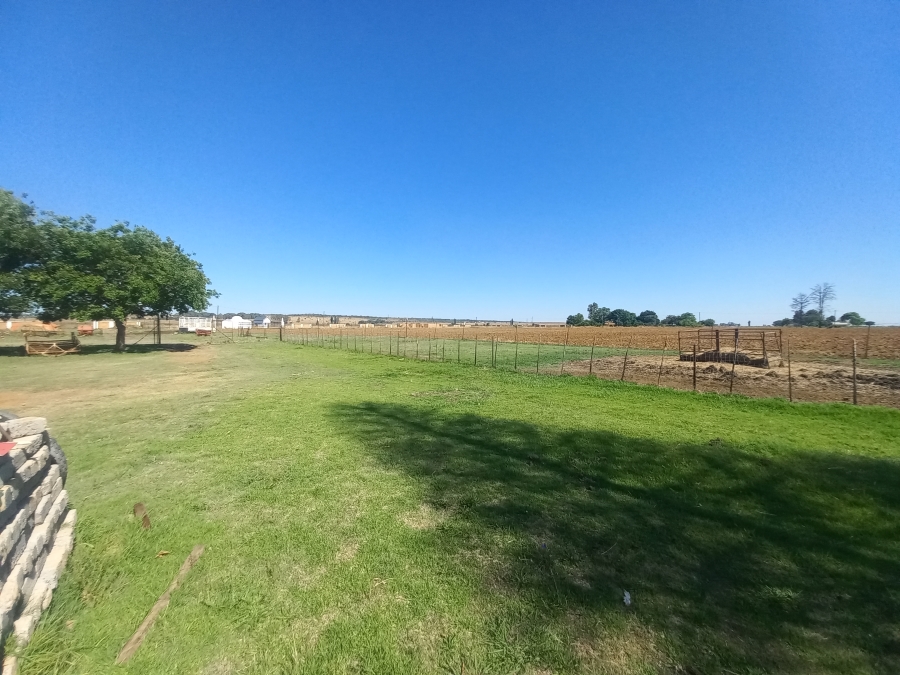 7 Bedroom Property for Sale in Lochvaal Gauteng