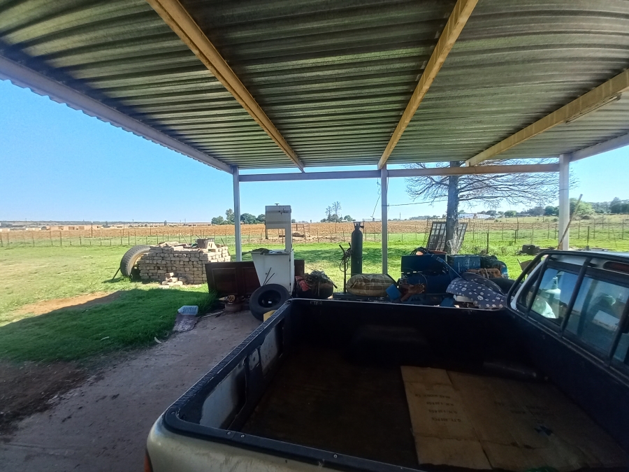 7 Bedroom Property for Sale in Lochvaal Gauteng