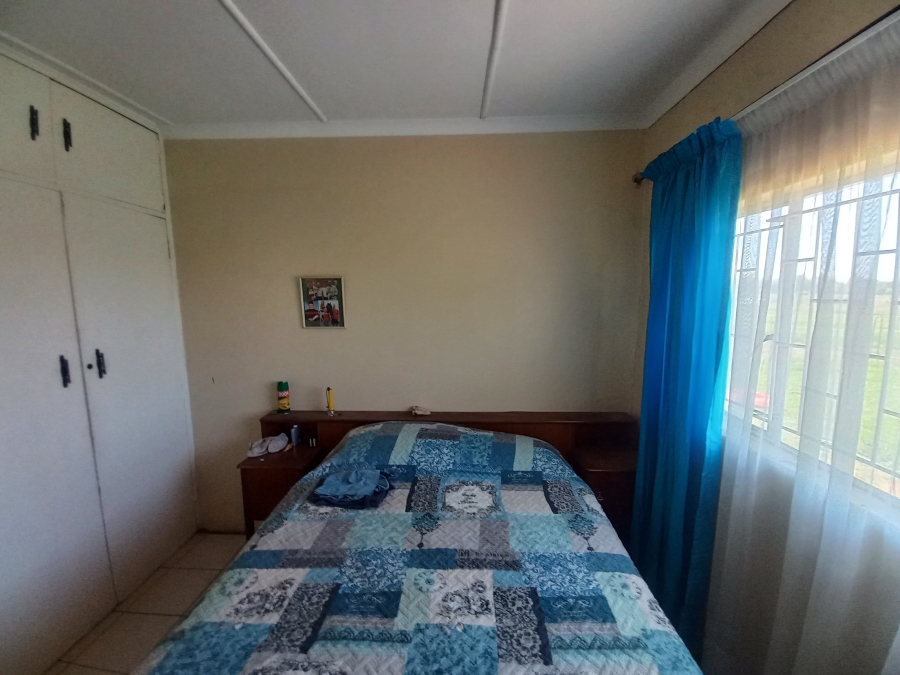 7 Bedroom Property for Sale in Lochvaal Gauteng