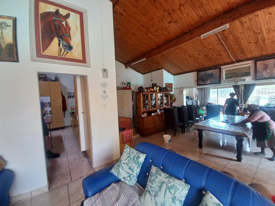 4 Bedroom Property for Sale in Theoville Gauteng