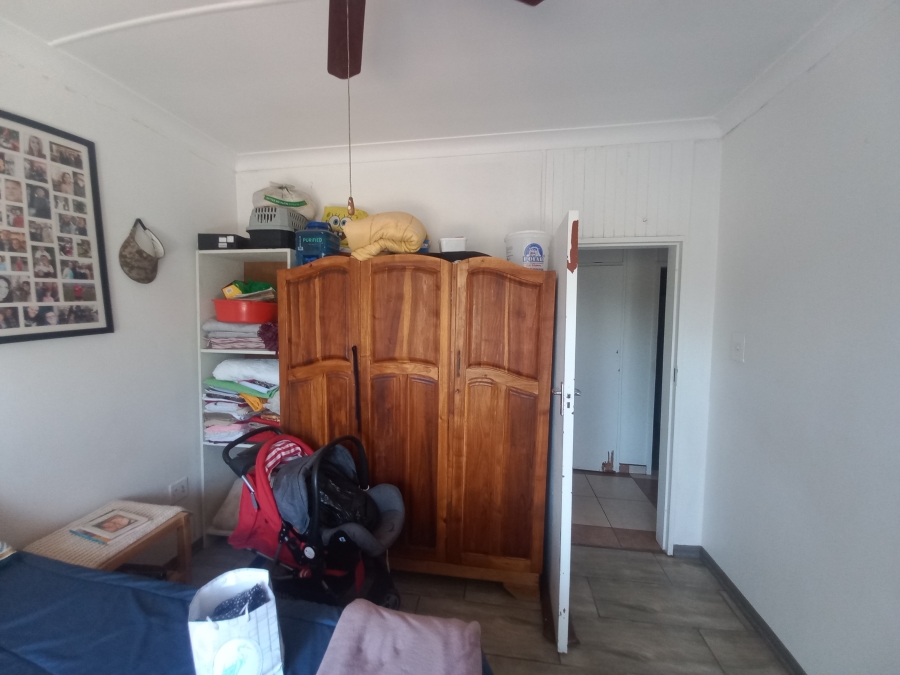 4 Bedroom Property for Sale in Theoville Gauteng