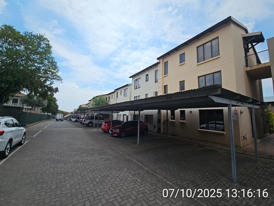 1 Bedroom Property for Sale in Vorna Valley Gauteng