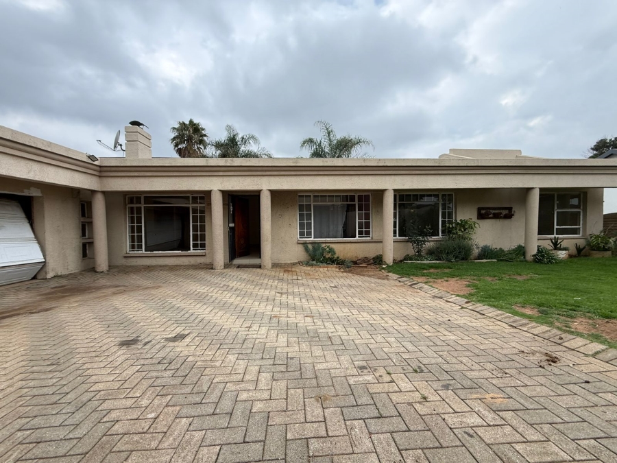4 Bedroom Property for Sale in Witkoppie Ridge Gauteng