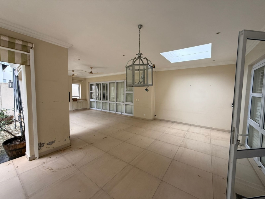 4 Bedroom Property for Sale in Cedar Lakes Gauteng