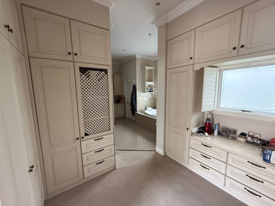 4 Bedroom Property for Sale in Cedar Lakes Gauteng