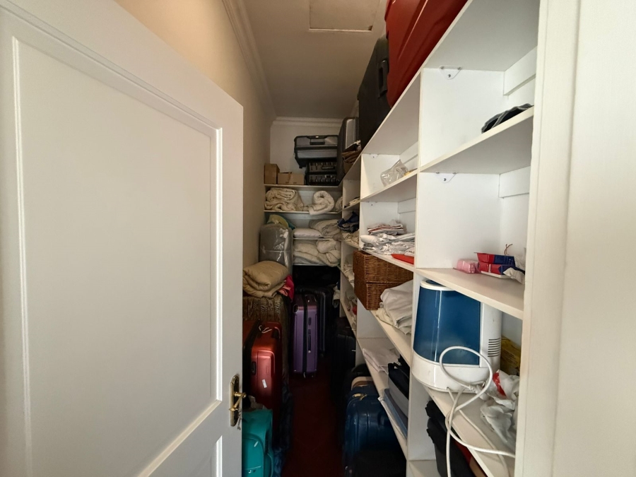 4 Bedroom Property for Sale in Cedar Lakes Gauteng