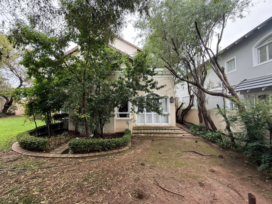 4 Bedroom Property for Sale in Cedar Lakes Gauteng