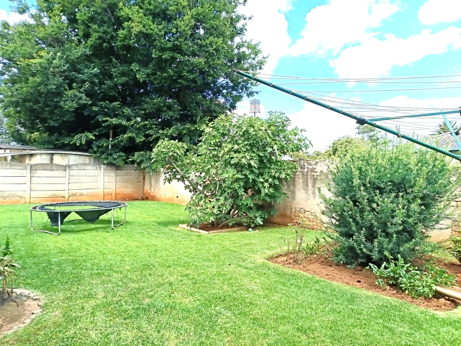 3 Bedroom Property for Sale in Brakpan Central Gauteng