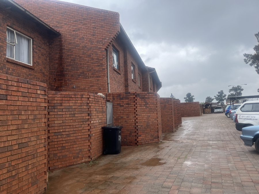 3 Bedroom Property for Sale in Eden Park Gauteng