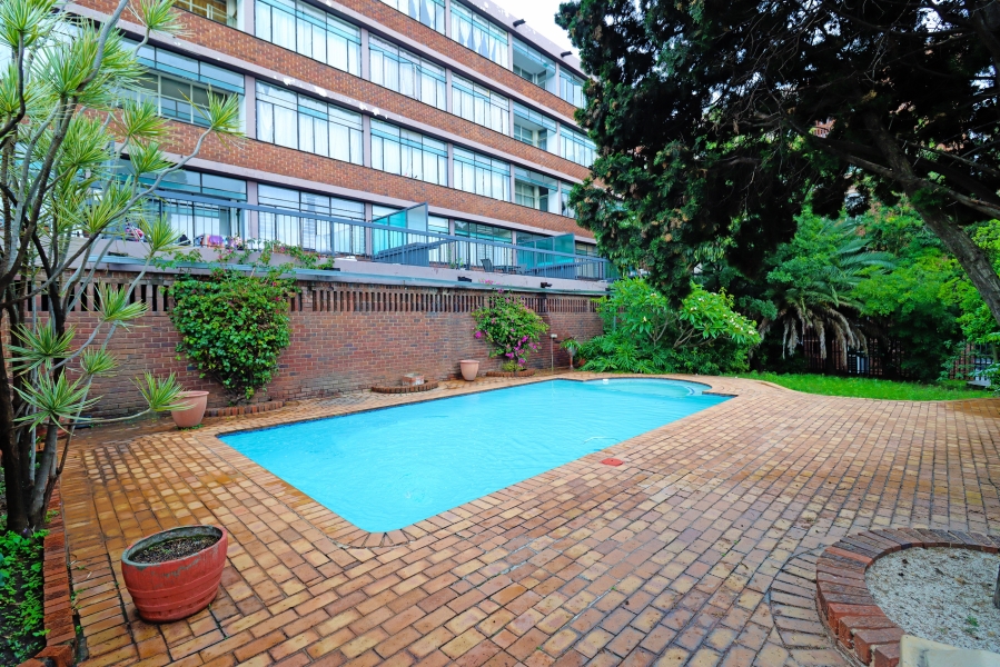 2 Bedroom Property for Sale in Kew Gauteng