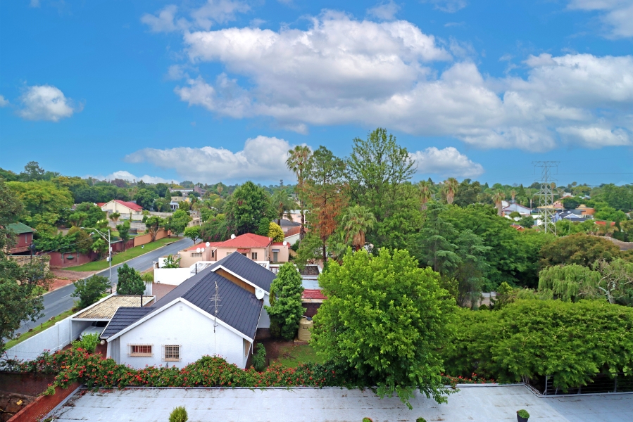 2 Bedroom Property for Sale in Kew Gauteng