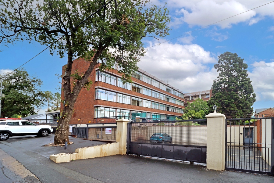 2 Bedroom Property for Sale in Kew Gauteng