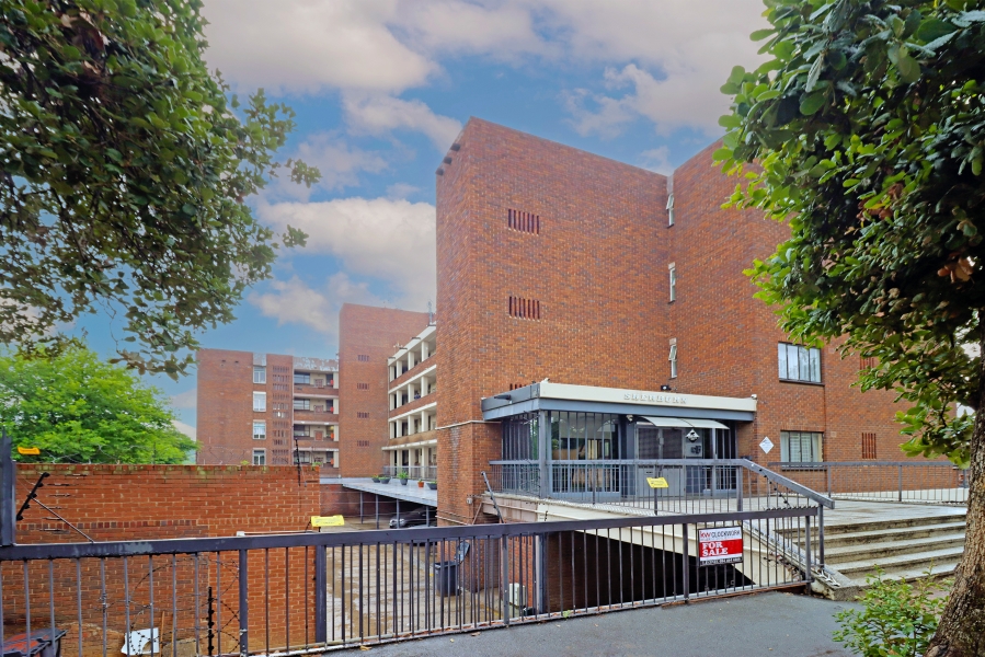 2 Bedroom Property for Sale in Kew Gauteng