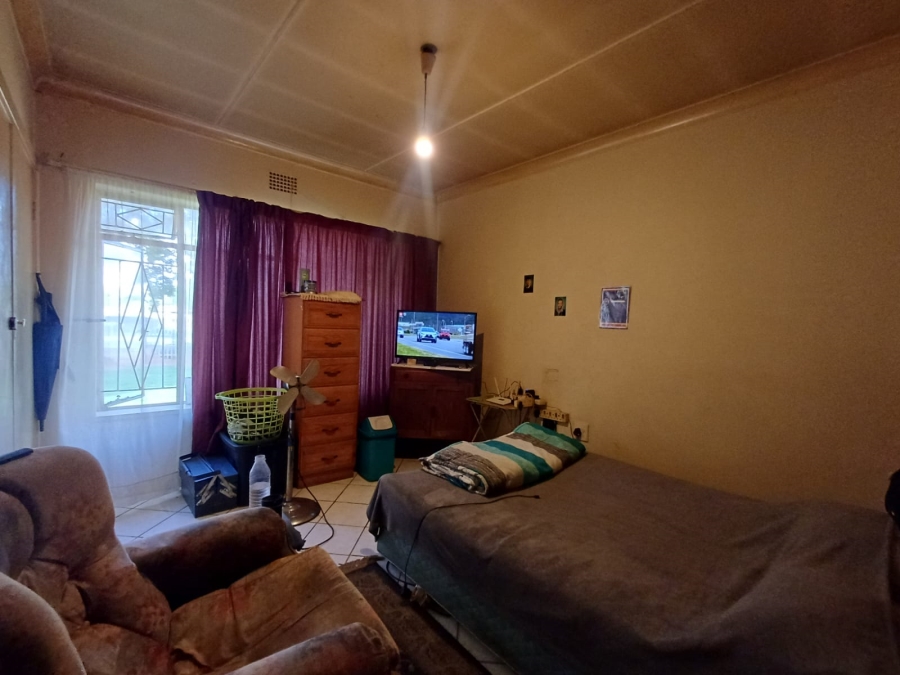 3 Bedroom Property for Sale in Strubenvale Gauteng