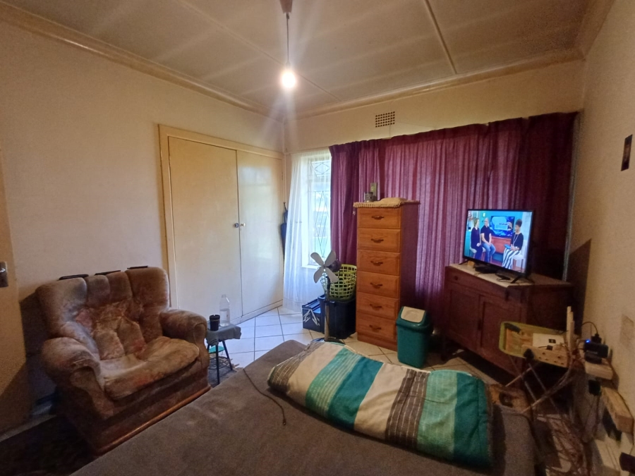 3 Bedroom Property for Sale in Strubenvale Gauteng