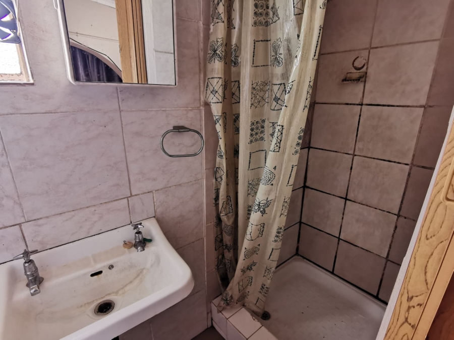 3 Bedroom Property for Sale in Strubenvale Gauteng