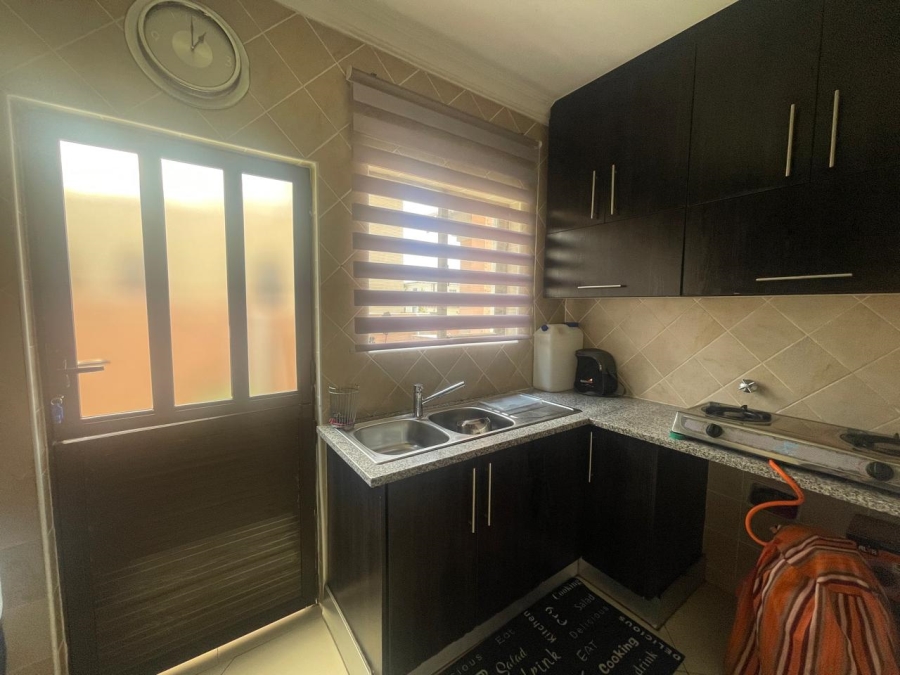4 Bedroom Property for Sale in Thatchfield Hills Gauteng