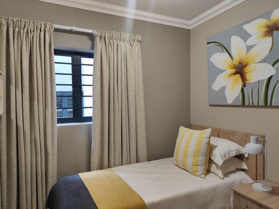 2 Bedroom Property for Sale in Kameeldrift East Gauteng