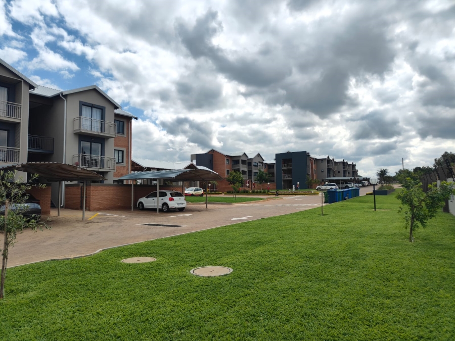 2 Bedroom Property for Sale in Kameeldrift East Gauteng