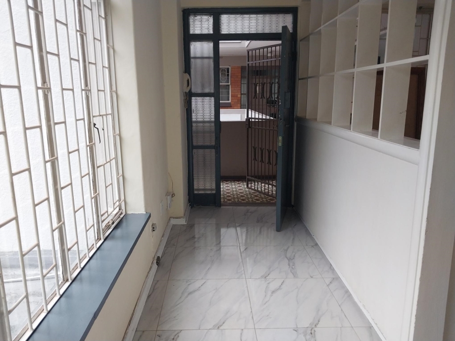 2 Bedroom Property for Sale in Killarney Gauteng